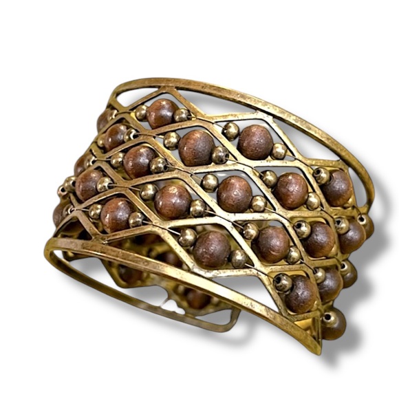 Brown Wooden Beads and Brass Cuff Bracelet Vintage - Picture 4 of 4
